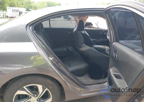 2017 Honda Accord Lx из США, поврежденный, VIN 1HGCR2F32HA275408